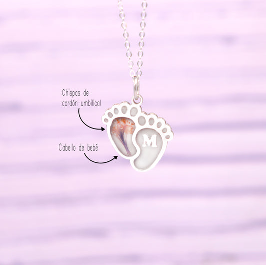 Collar Piecitos Leche Materna