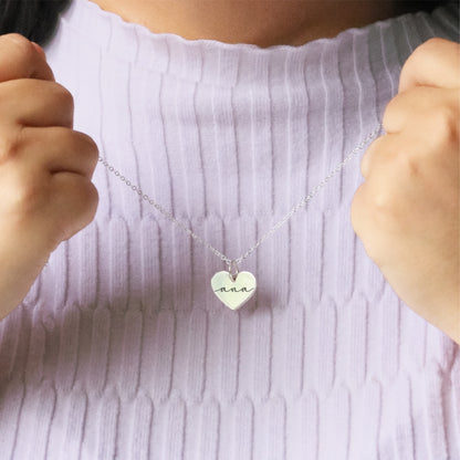 Collar Corazón Name Mom